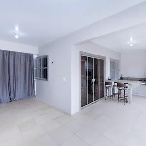 Сasa de vacaciones Casa A 80m Da, Bombinhas